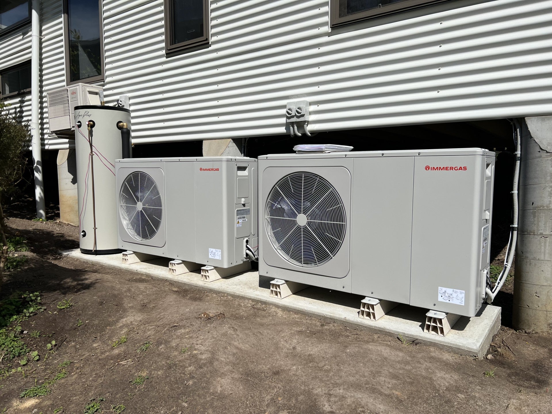 Immergas hydronic heat pump 